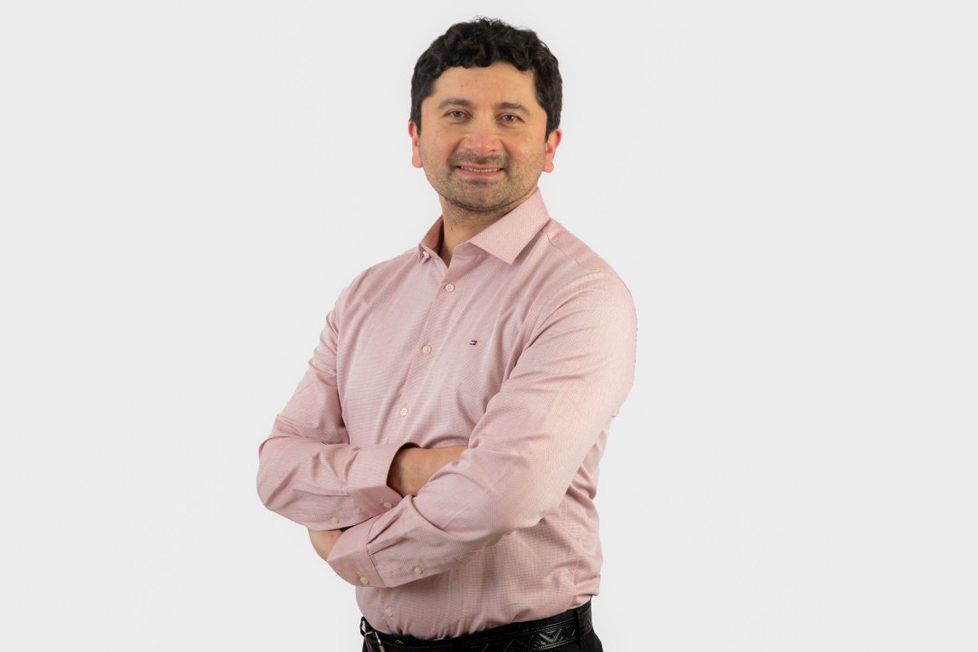 /carlo-pezo-correa-candidato-a-diputado-quiere-llevar-la-voz-de-atacama-al