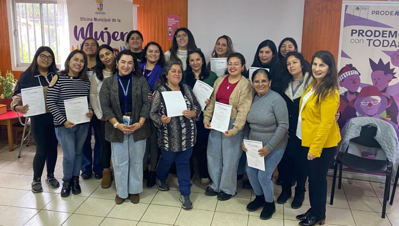 /lebu/provincia-de-arauco/curanilahue/mujeres-se-certifican-de-programa-empoderadas