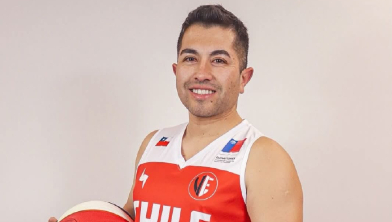 /municipo-reconoce-a-wladimir-veloso-valencia-por-representar-a-chile-en