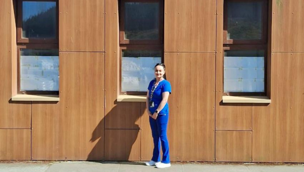 /joven-y-doble-titulacion-en-ceduc-ucn-en-el-cesfam-trabajo-como-tecnico