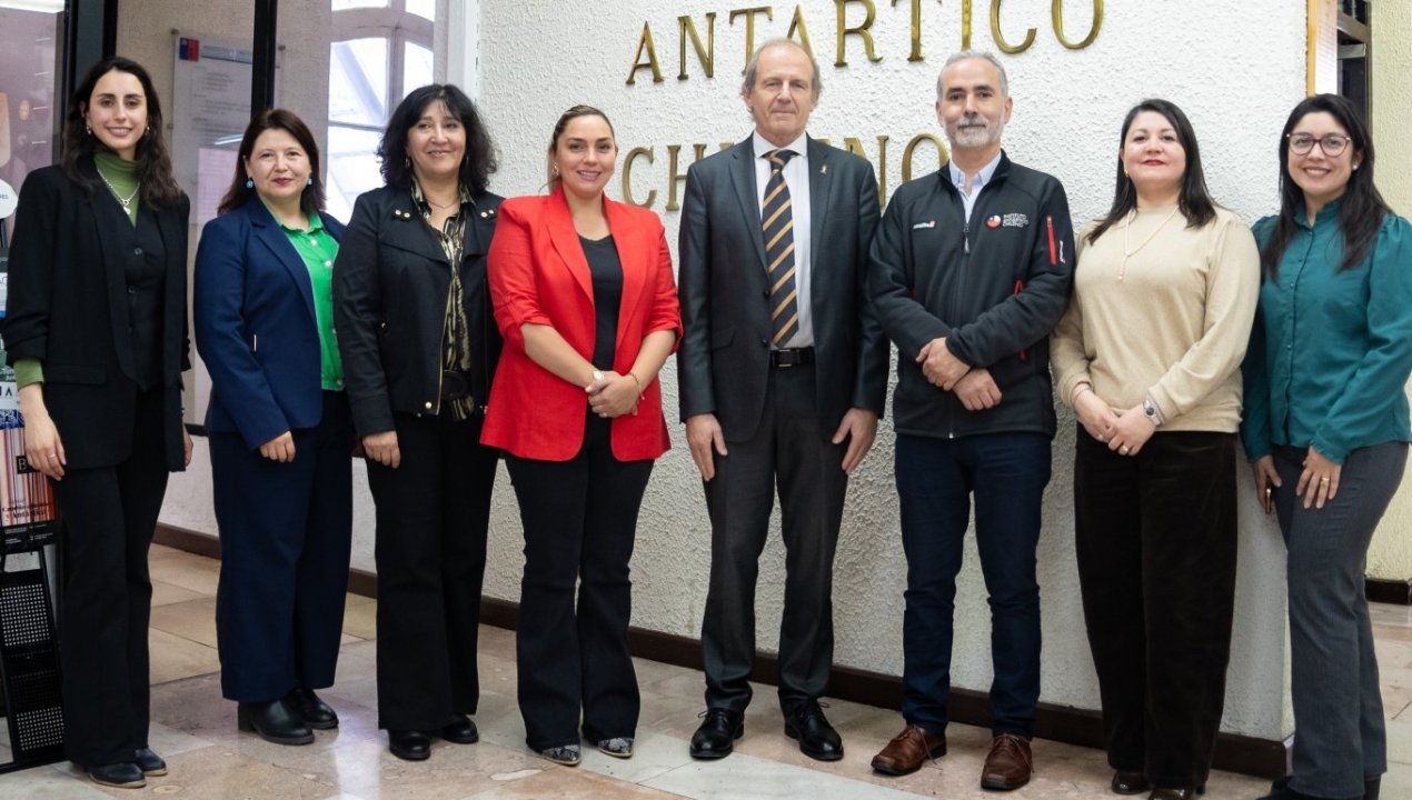 /inach-y-senda-sellan-alianza-para-instalar-cultura-preventiva-en-el-trabajo