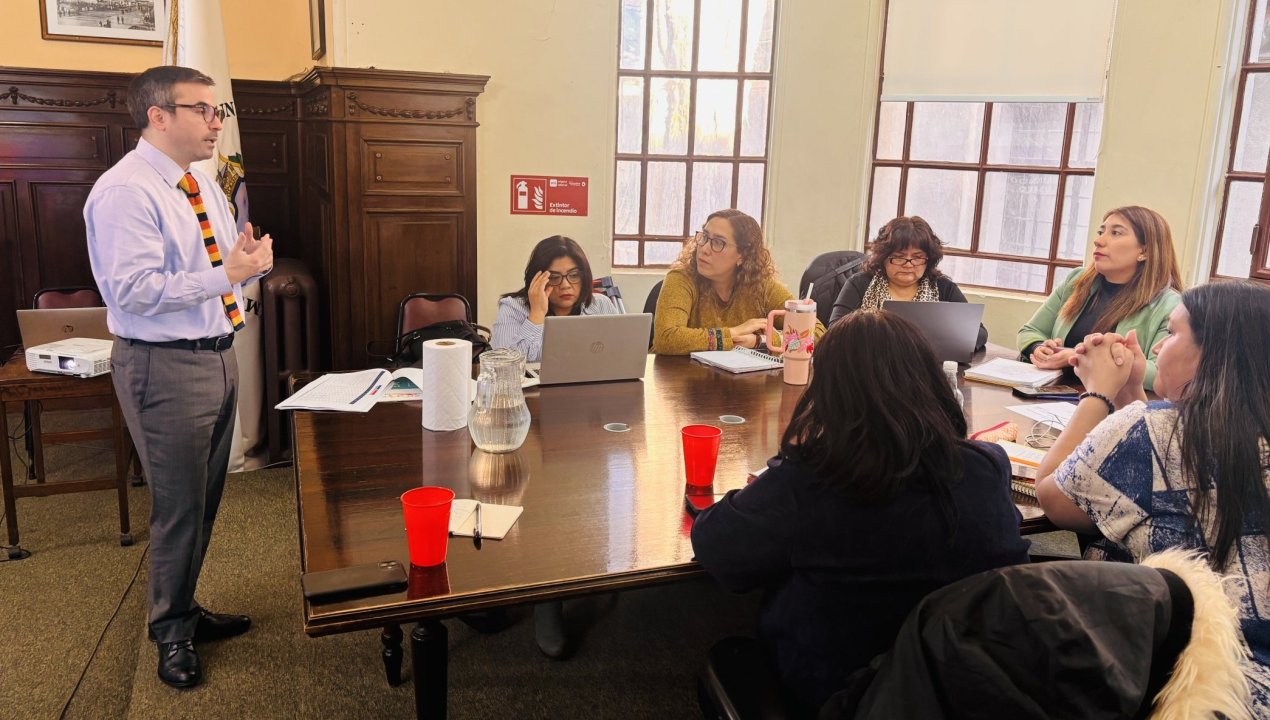 /subdere-magallanes-expone-plan-de-zonas-extremas-ante-representantes-de-la