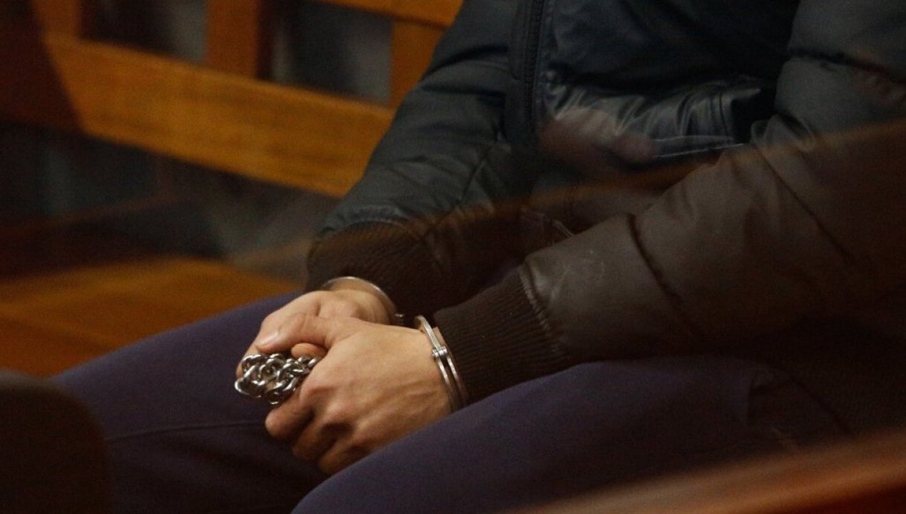 /regionales/region-de-valparaiso/25-anos-de-carcel-para-hombre-por-violar-y-embarazar-a-su-propia-hija-en