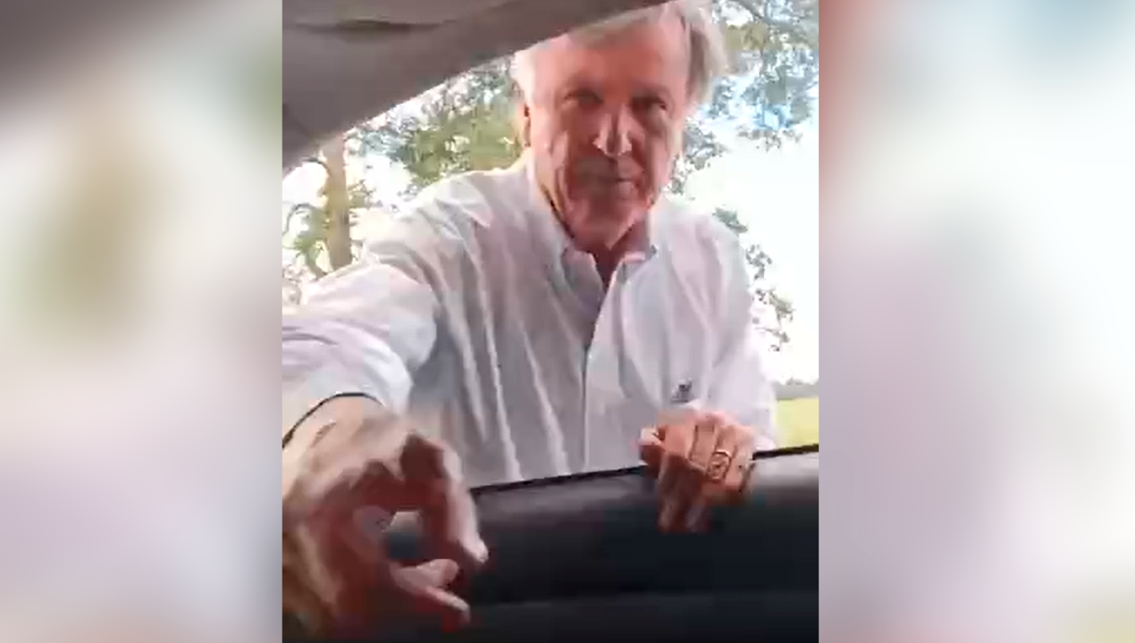 /regionales/region-de-los-rios/denuncian-a-empresario-cristian-pe-rez-de-arce-por-agredir-a-medico-en-rio