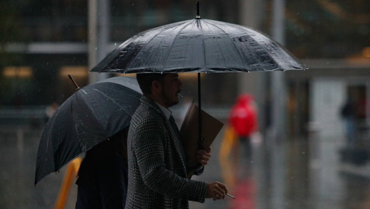 /regionales/temporal-con-lluvias-y-vientos-de-hasta-60-km-h-golpeara-11-regiones-esta