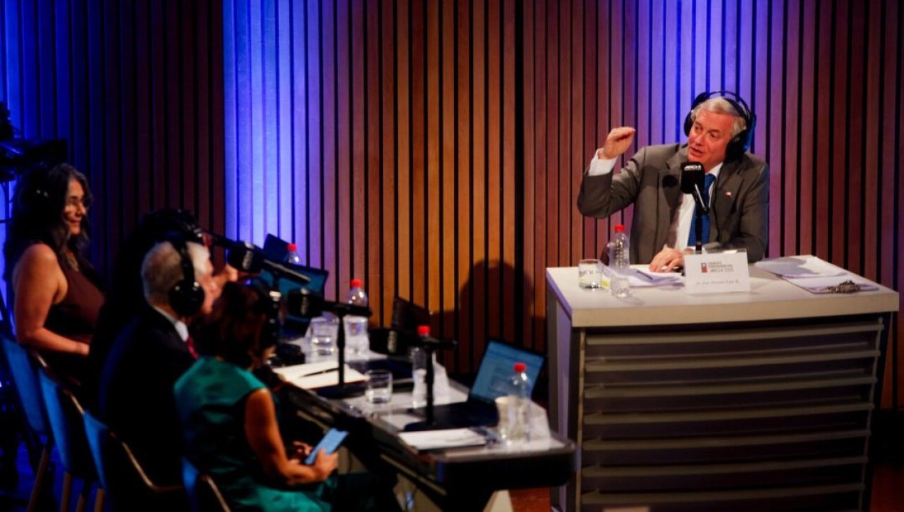 /actualidad/kast-elude-confirmar-indulto-a-krassnoff-en-debate-archi