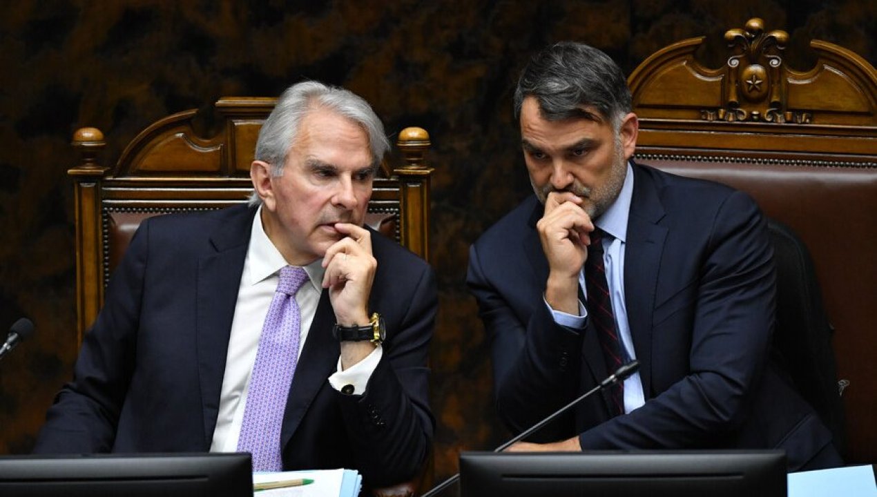 /actualidad/politica/senador-macaya-pone-en-duda-reajuste-al-sector-publico-por-emergencia-de