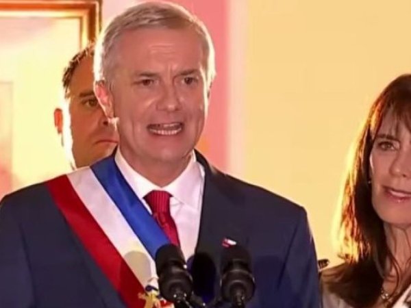 Kast detalla seis medidas clave tras asumir: frontera, inversión y reconstrucción entre las prioridades