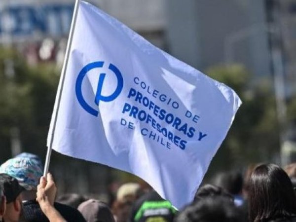 Colegio de Profesores advierte de impacto negativo en el sector de educación de concretarse recorte del 3% a los ministerios