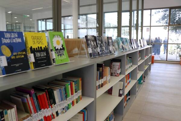 Bibliotecas (4)