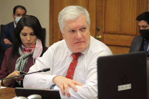 En comisiones Senador Kusanovic (2)