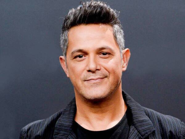 las-dos-mujeres-de-alejandro-sanz-tu-a-madrid-y-yo-a-nueva-york