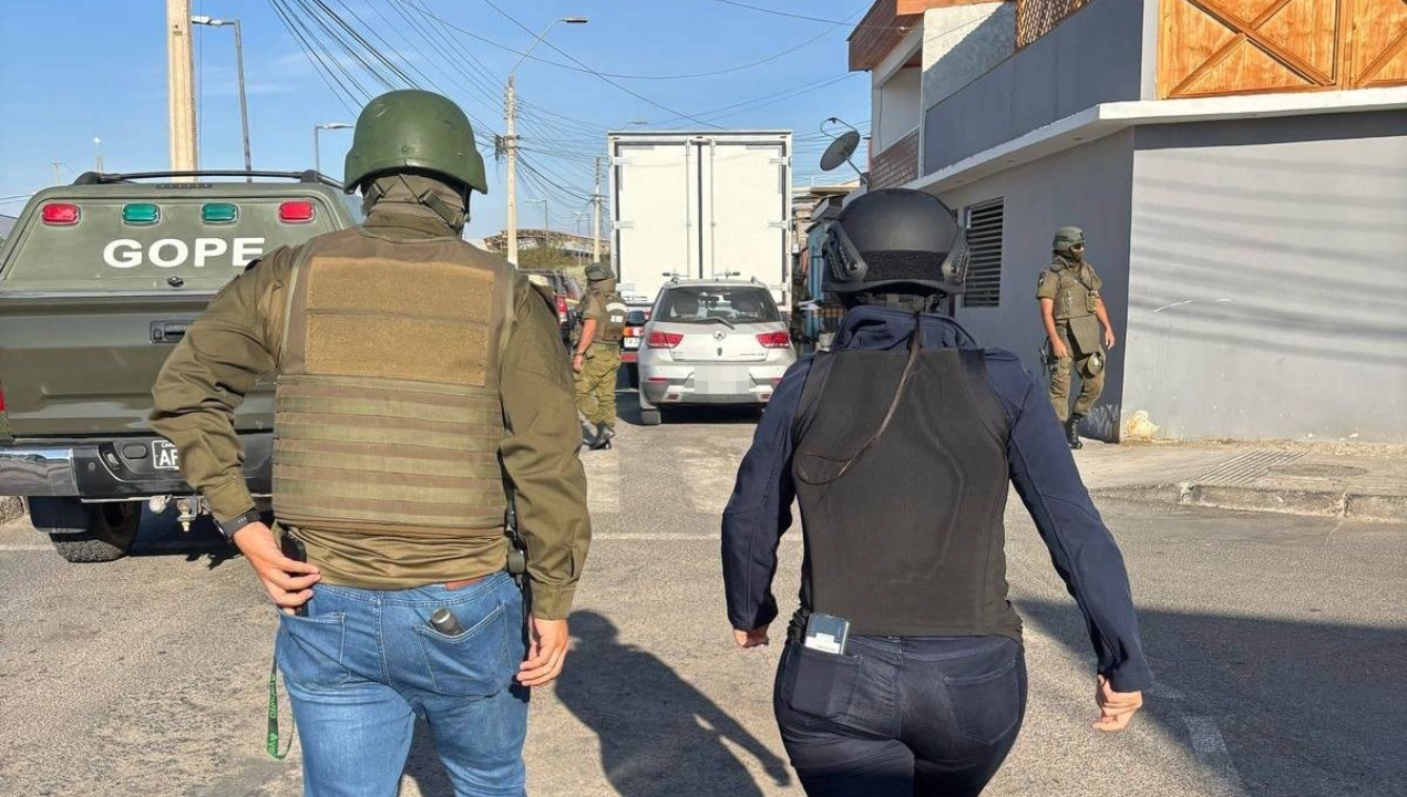 /cuatro-detenidos-en-operativo-de-fiscalia-y-carabineros-contra-el-trafico