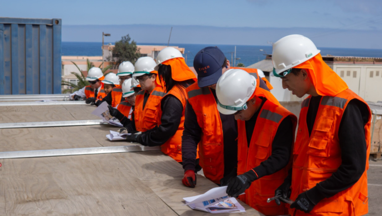 /seminario-organizado-por-la-ua-abordo-las-proyecciones-del-perfil